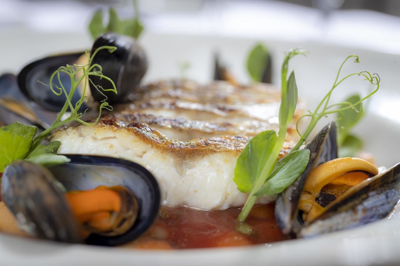 Отель Clayton Hotel Cork City Корк